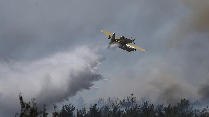 Yangın söndürme uçağı kaza kırıma uğradı