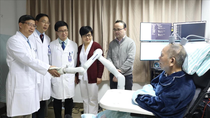 Teknolojik sistemlerle ameliyatlar gerçekleştiriliyor