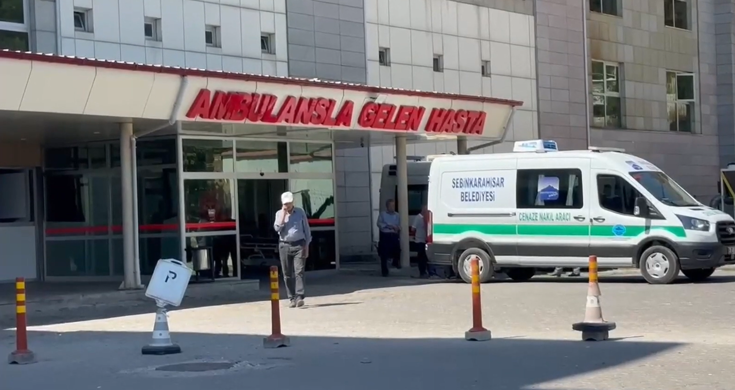 Rastgele ateş açıldı damat öldü