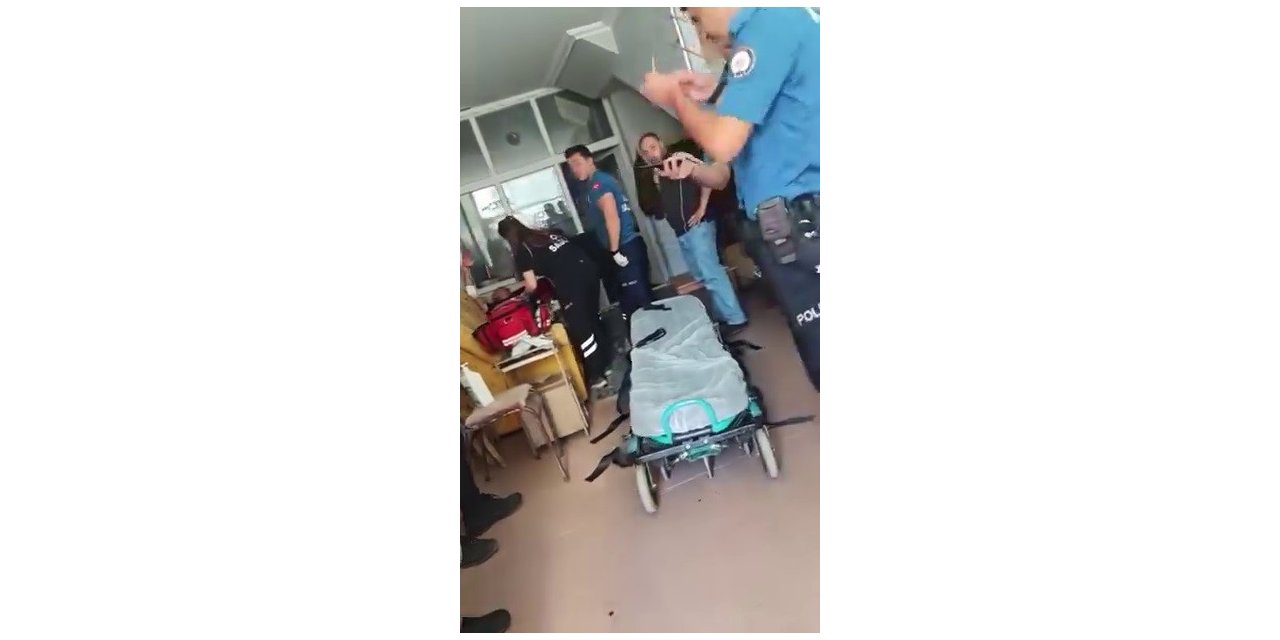 Ev sahibini bıçakladı: Sosyal medyadan kendini ihbar etti