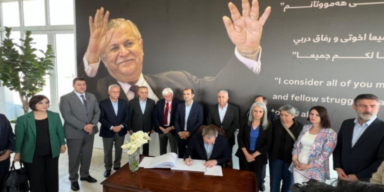 DEM Parti’den Talabani’nin mezarına ziyaret