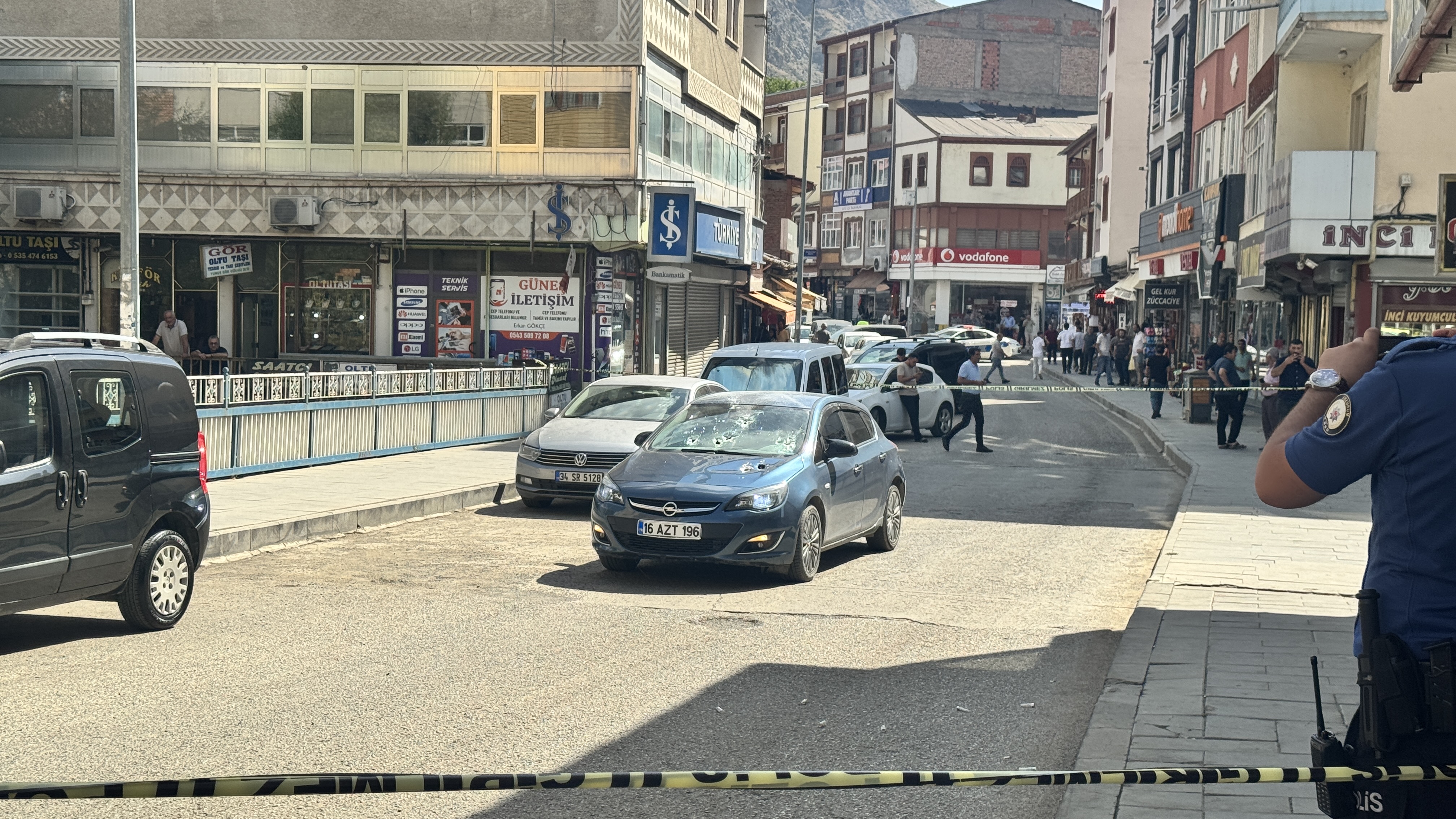 Husumetli iki kişi arasında silahlı saldırı: 1 yaralı