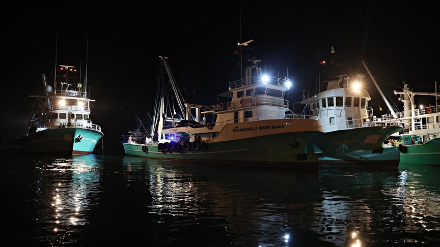 Kim yutqazsa, jinni boladi