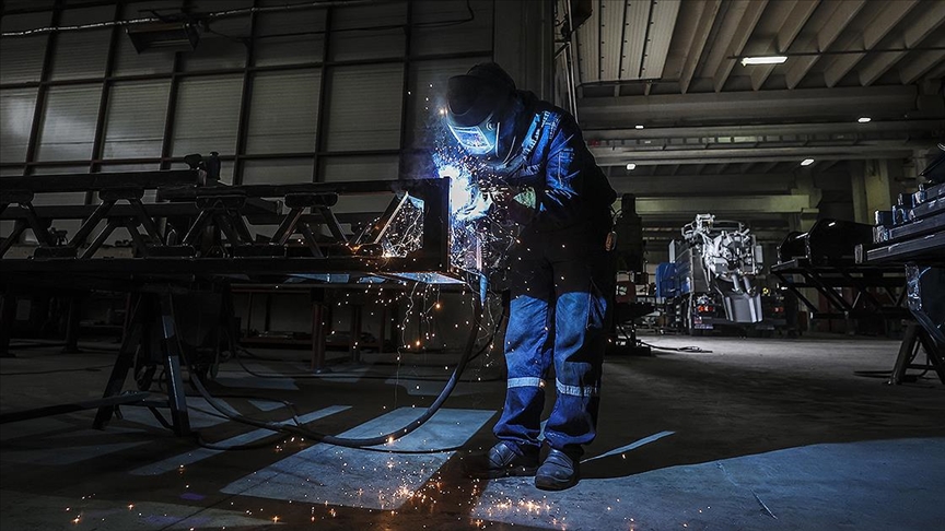 Türkiye ekonomisi beklentilerin üzerinde büyüdü
