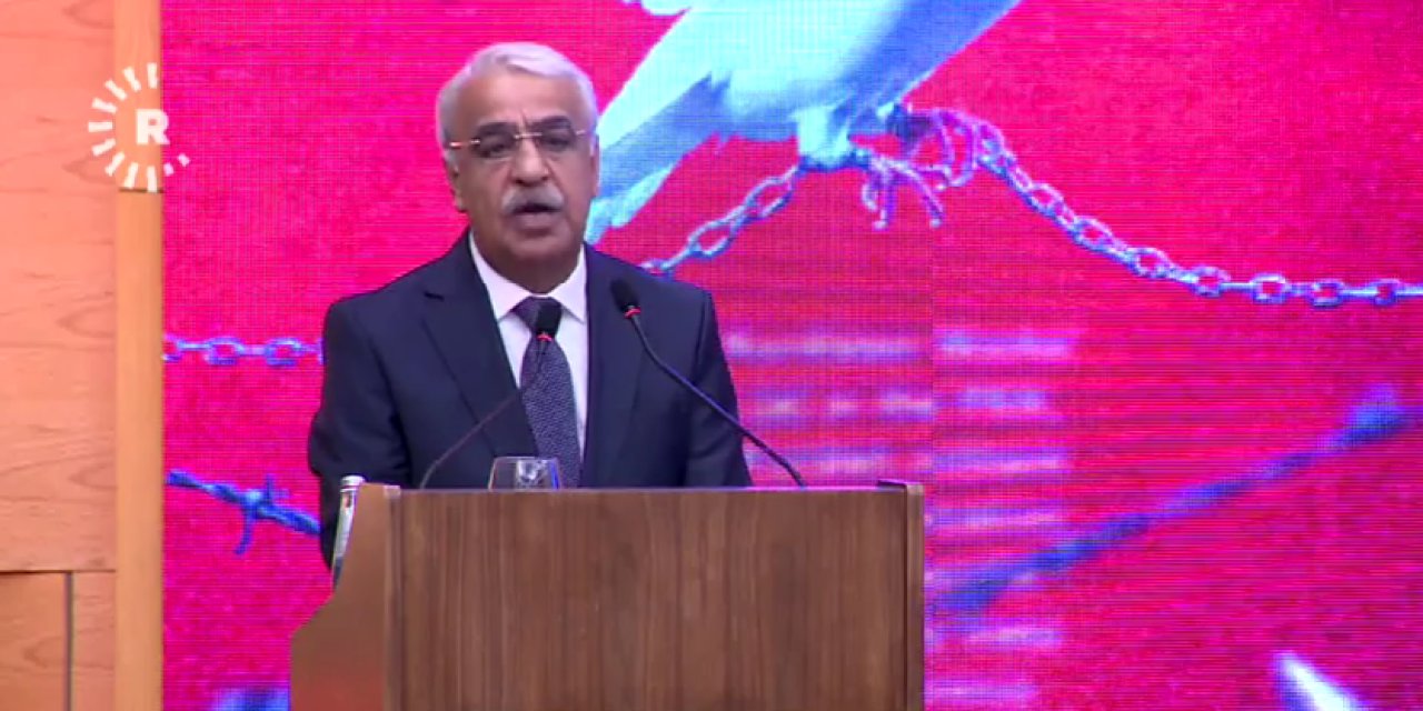 İmralı Heyeti üyesi Sancar: "Silah yakma sadece bir seremoni değildi"