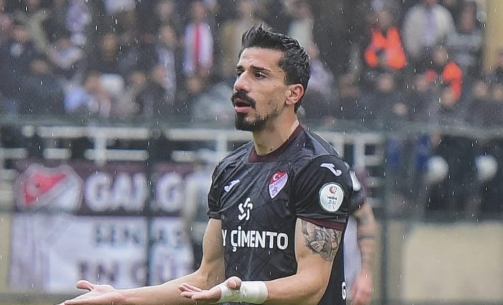 "Sıkıntı çıkarırım" dedi, süresiz kadro dışı bırakıldı