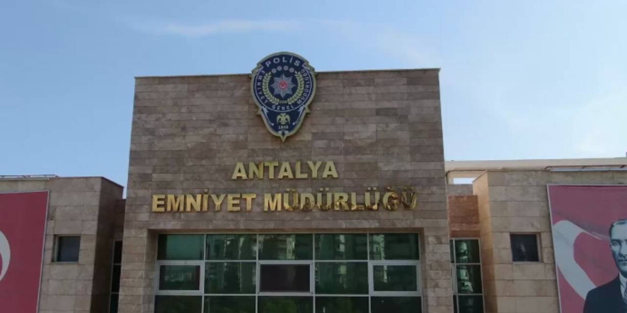Antalya Emniyet Müdürü görevden uzaklaştırıldı