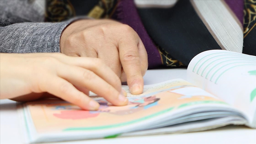 Dünya genelinde okuma yazma bilmeyenlerin çoğunluğunu kadınlar oluşturuyor