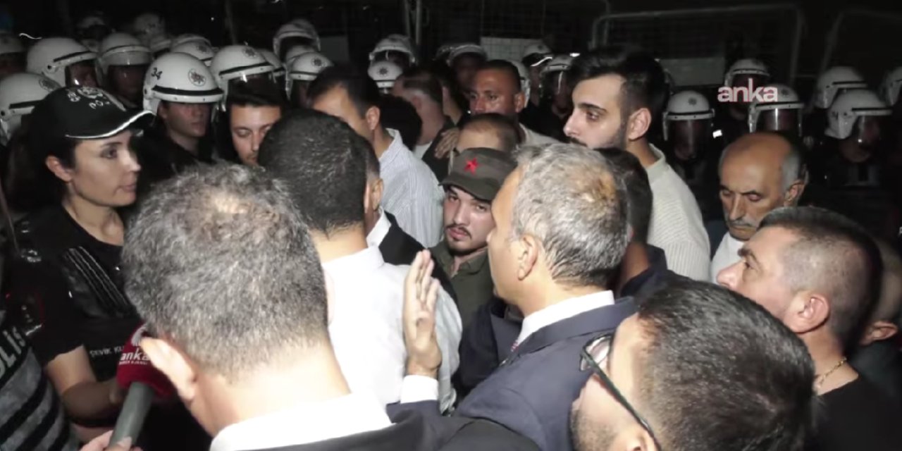 CANLI - CHP İstanbul İl Binası polis ablukasında: Vekiller içeri alınmıyor