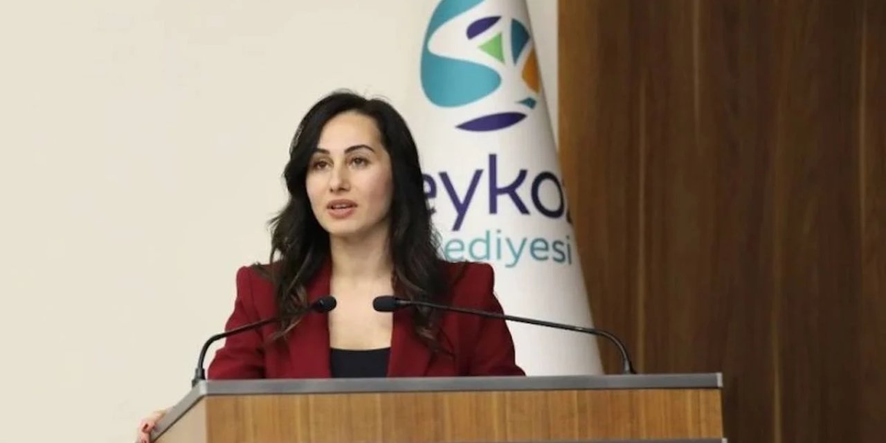 CHP'li Beykoz Belediye Başkanvekili istifa etti