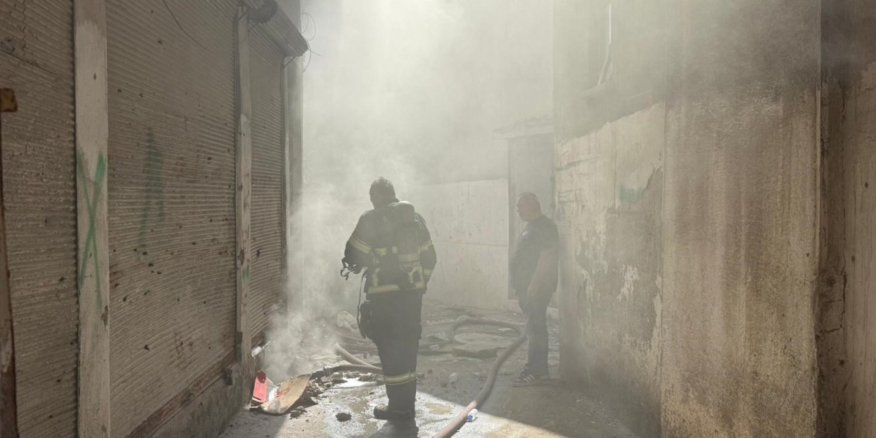 Diyarbakır'daki depo yangını 22 saat sürdü