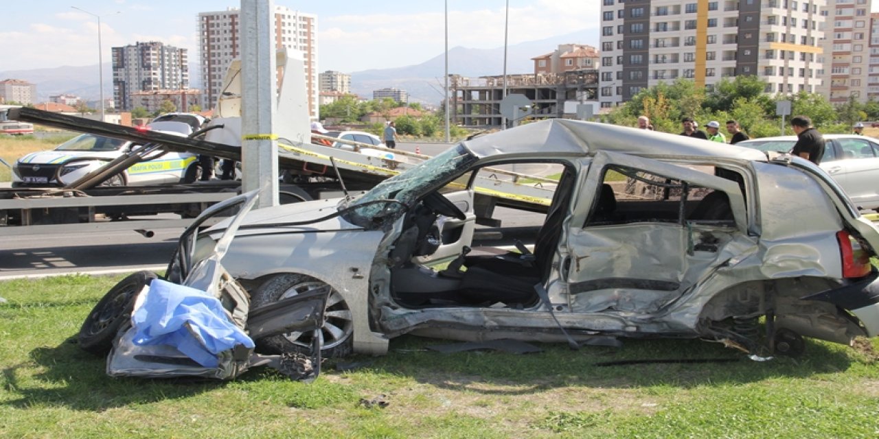 Feci kaza: 3 ölü, 3 yaralı