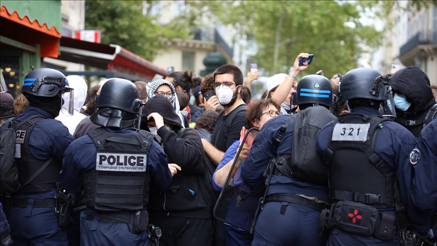 Fransa'da Macron karşıtı gösterilerde 540 kişi gözaltına alındı