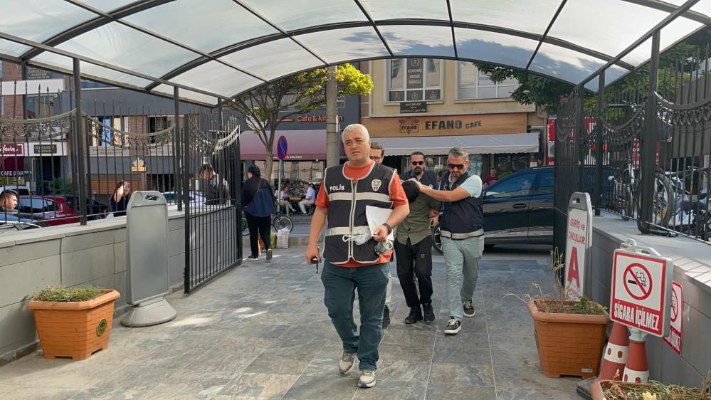 Sokak ortası kadın şiddetine tutuklama