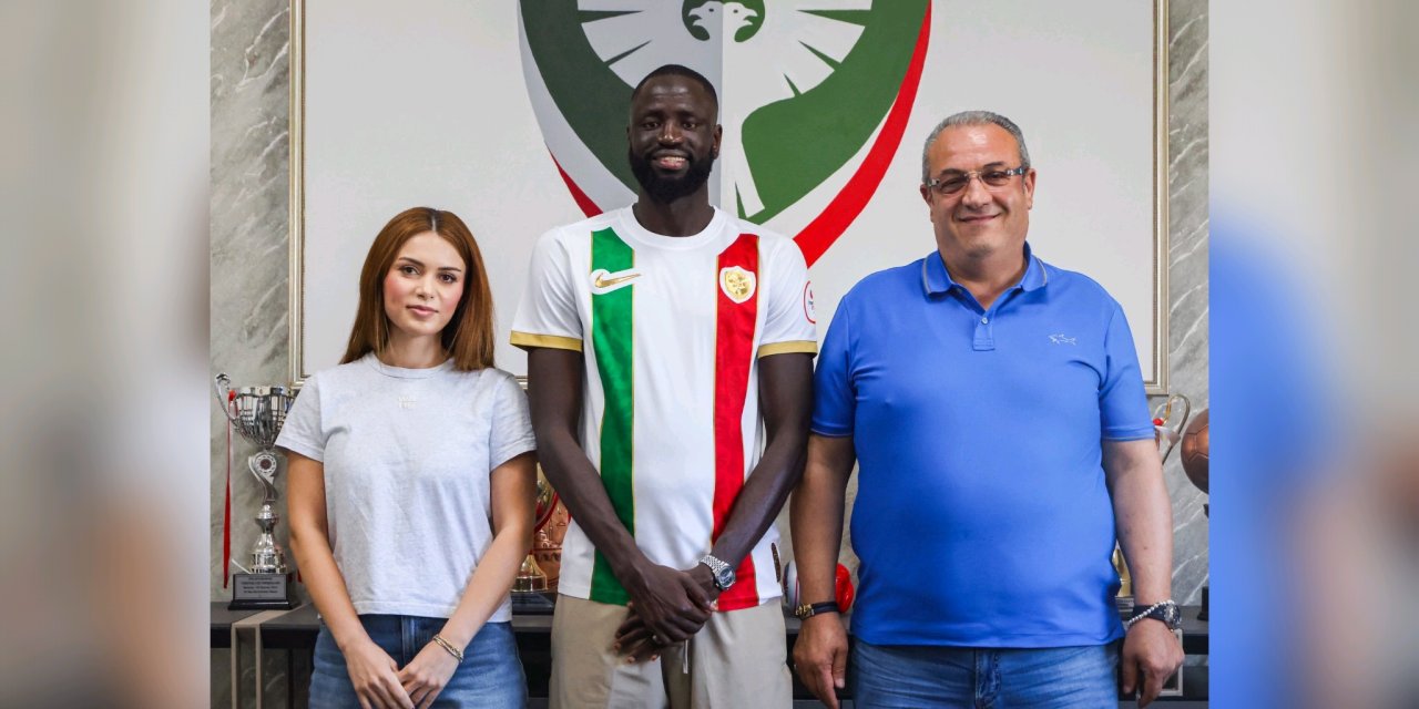 Amedspor'da sürpriz transfer: Kouyate imzayı attı