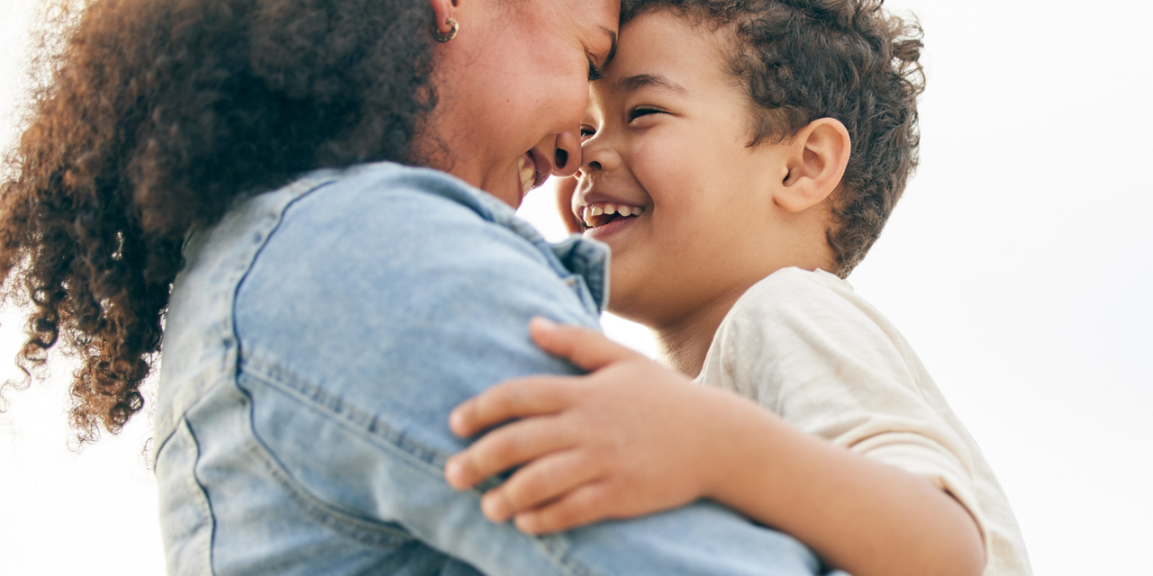 Psikologlar uyarıyor: çocuğunuzla fazla yakın olmak zararlı olabilir