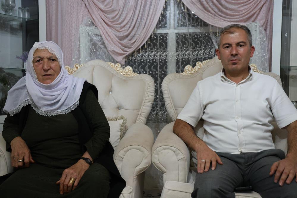 VİDEO - Diyarbakır’da 34 yıl önce doğan ikizlerini arıyorlar