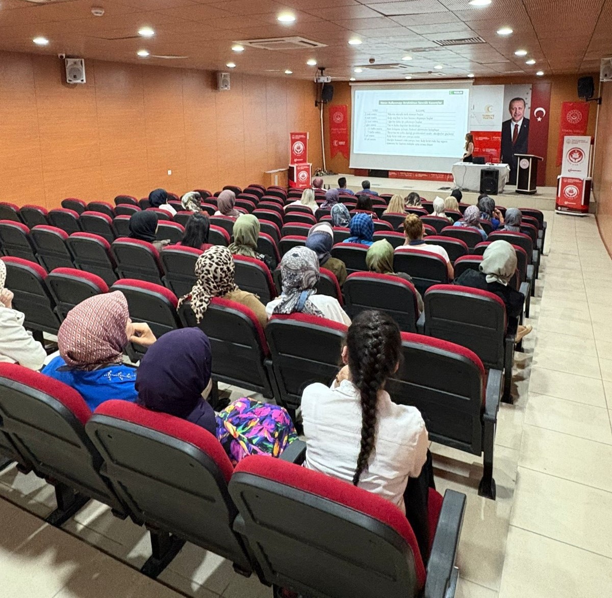 Kadınlara Yönelik Madde Bağımlılığı eğitimi