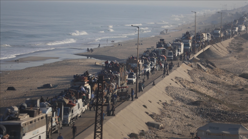 Dünyanın gözü önünde Gazze’de sürgün sürüyor