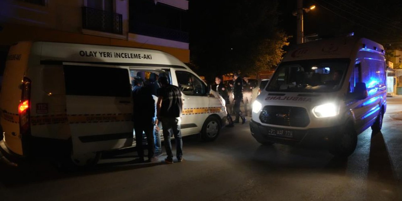 Silahlı kavga: 19 yaşındaki genç vuruldu