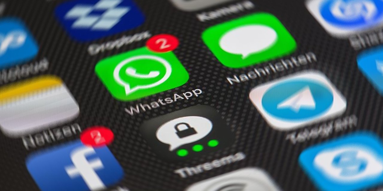 Telefonunuz sizi gizlice dinliyor olabilir: Bu uygulamaları hemen silin!