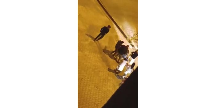 İki grup arasında tekmeli yumruklu kavga