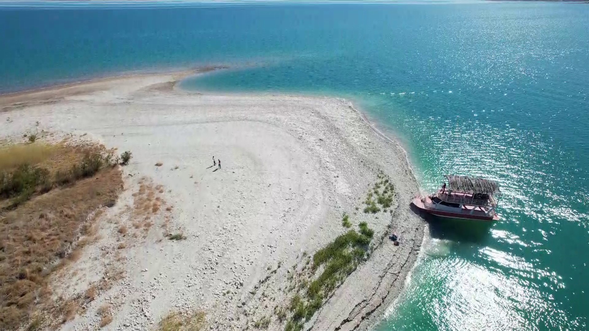 Atatürk Barajı'nda su seviyesi düştü