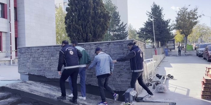 Erzurum'da göçmen kaçakçılığı operasyonu