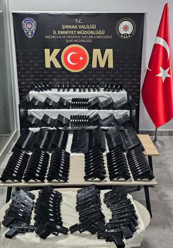 Şırnak'ta 500 tabanca ele geçirildi