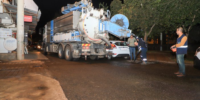 DİSKİ ekiplerinden sel riskine karşı yoğun mesai