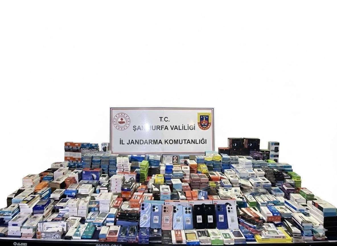 Şanlıurfa’da kaçak cep telefonu operasyonu