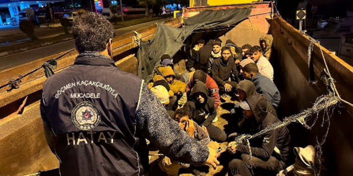 Hafriyat kamyonundan 28 kaçak göçmen çıktı