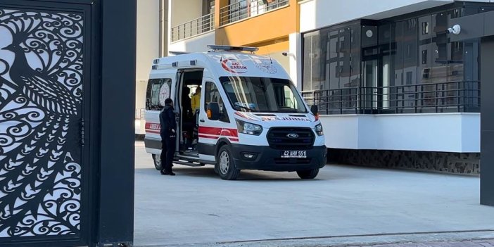 Tabancayla oynayan şahıs kendini vurdu