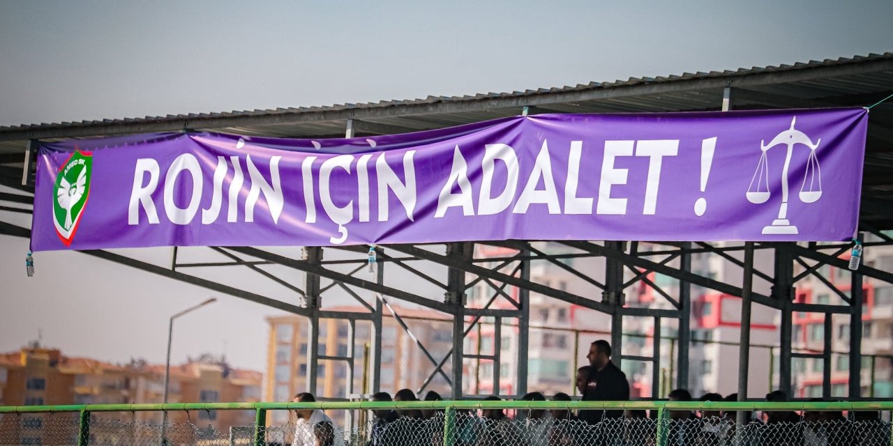 Amedspor galibiyeti Rojin’in annesine armağan etti