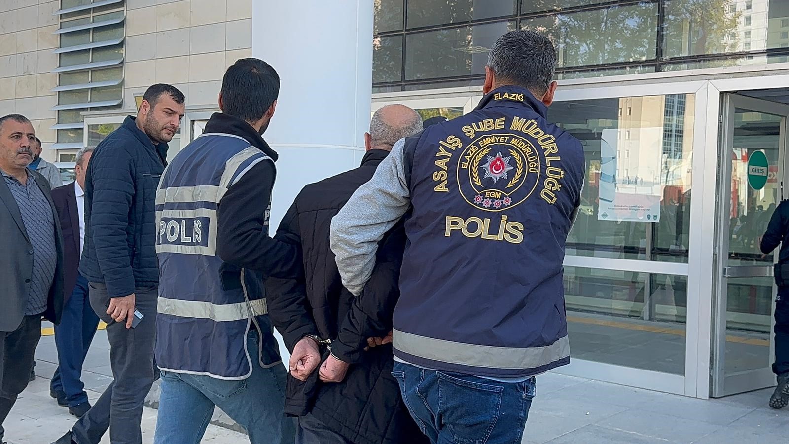 Gazeteciye silahlı saldırıda bulunan şüpheli adliyeye sevk edildi