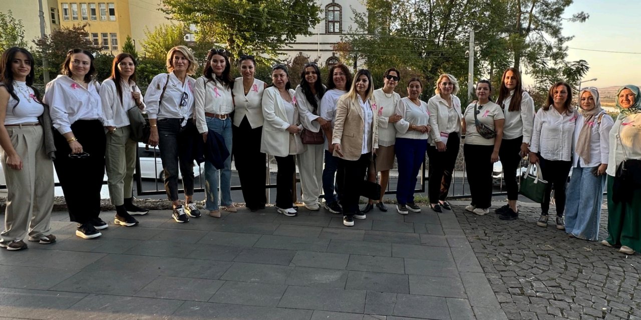 Diyarbakır İş Kadınları Meclisi'nden Suriçi'nde anlamlı buluşma