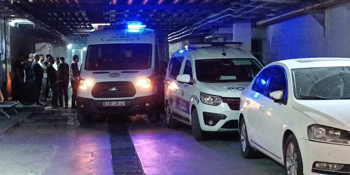 Otomobilin çarptığı genç kurtarılamadı