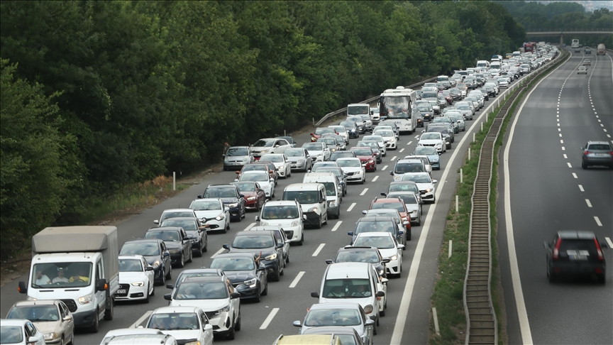 Trafiğe eylülde 196 bin 338 aracın kaydı yapıldı