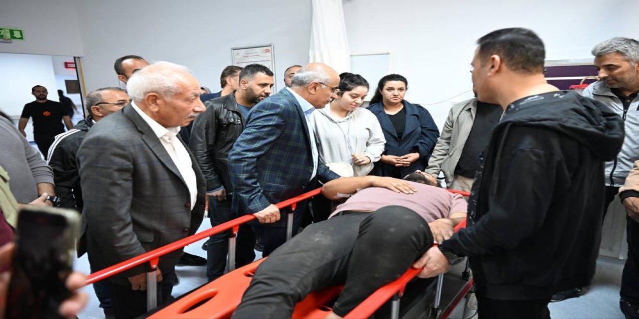 Personel servisi kaza yaptı: 4 yaralı