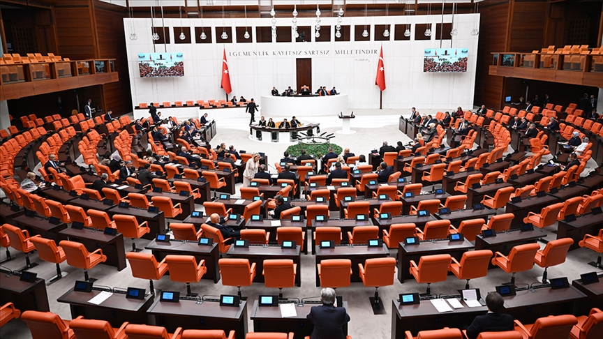 TBMM'de gündem Cumhurbaşkanlığı tezkereleri