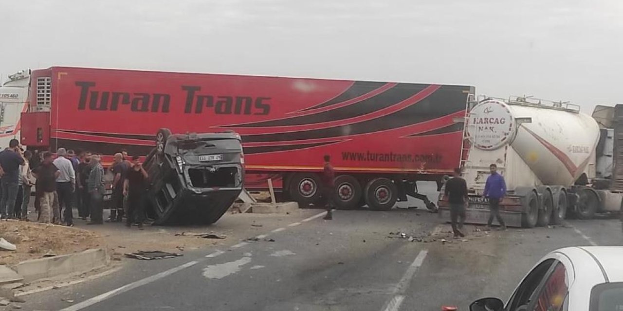 Zincirleme trafik kazası: 3 yaralı