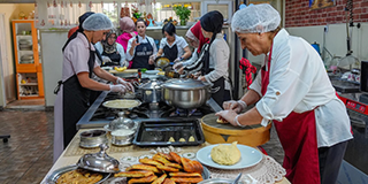 VİDEO - Diyarbakır yemeklerine büyük ilgi: 84 kurs, 1755 katılımcı