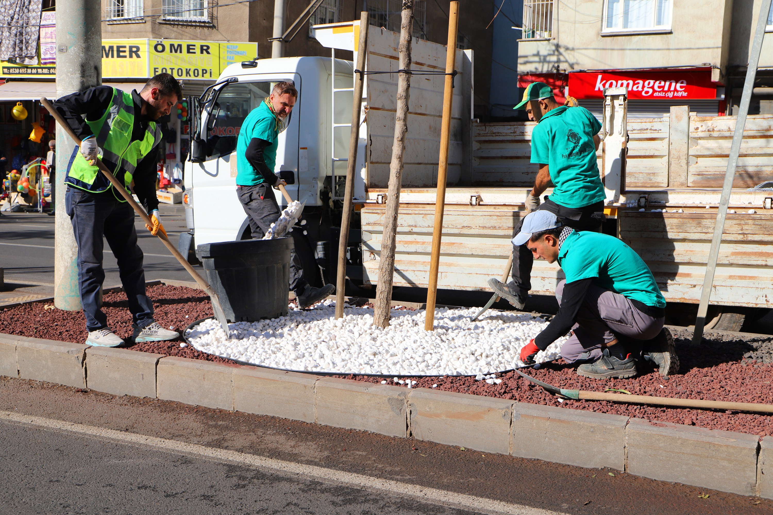 Bağlar’daki peyzaj çalışmaları tamamlandı