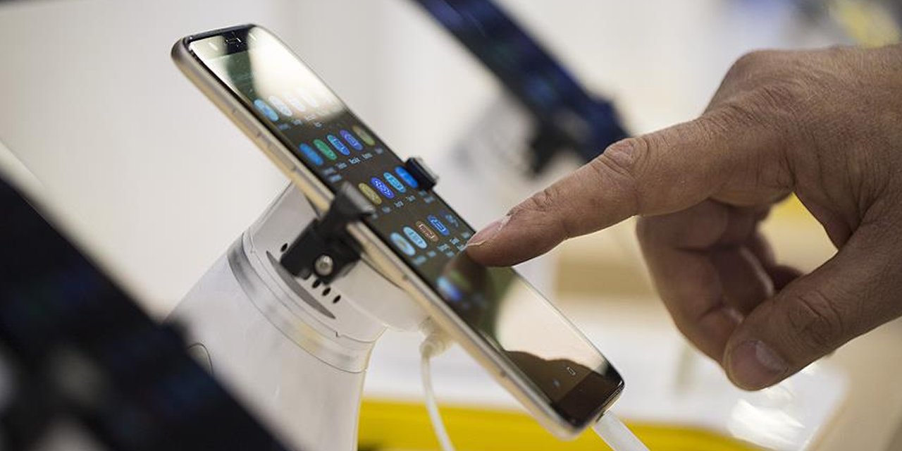 Telefon ve internete yeni yılda vergi zammı