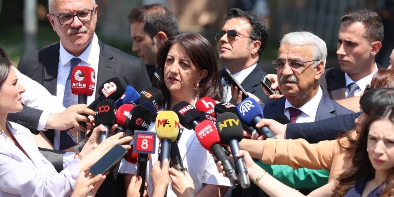 DEM Parti Heyeti İmralı’dan döndü