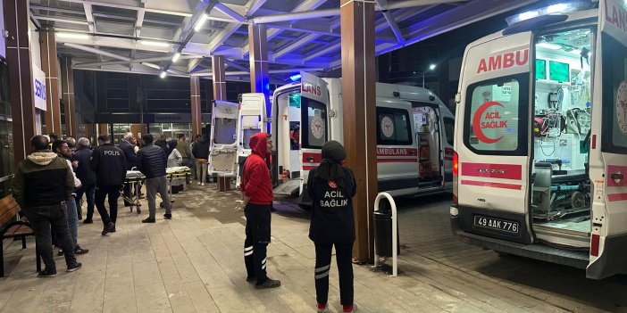 Öğretmenleri taşıyan taksi takla attı: 7 yaralı