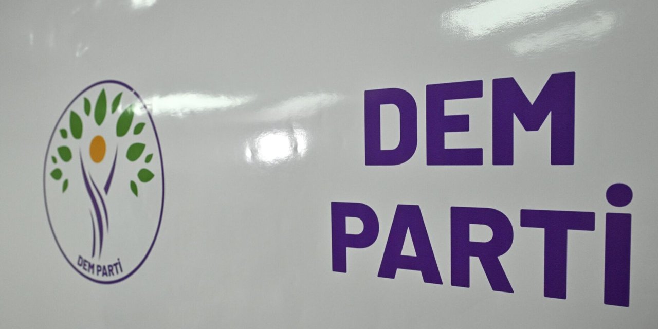 DEM Parti’den gazetecilere yönelik operasyonlara sert tepki