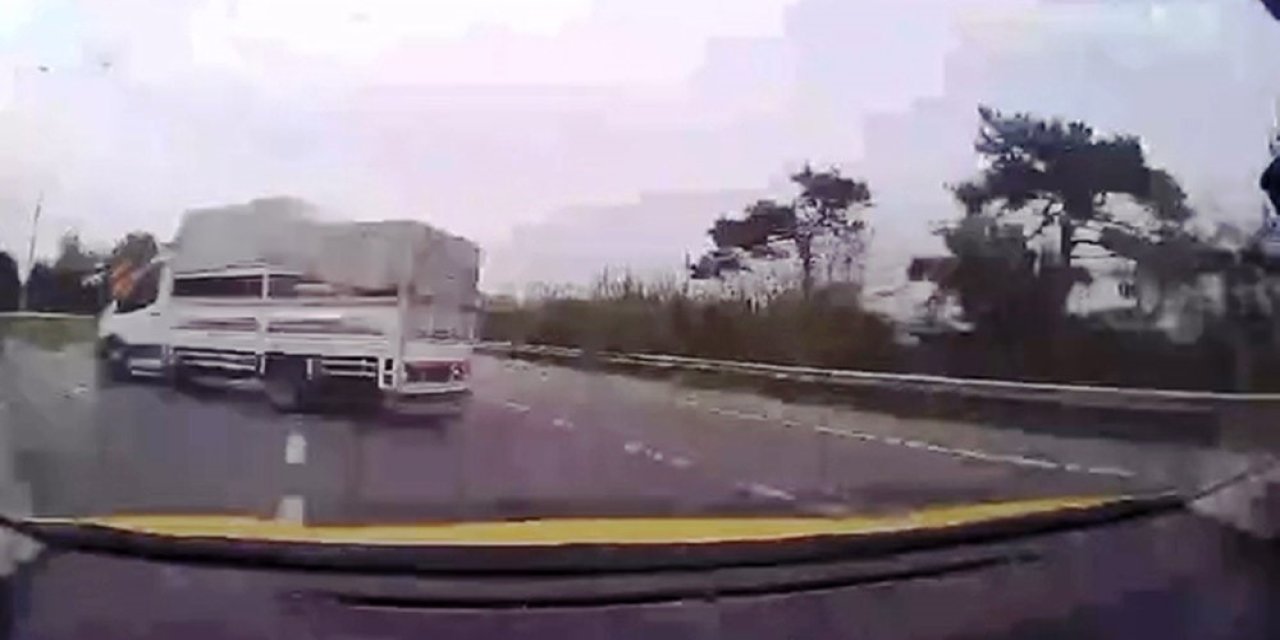 Taksi şoförü, 6 kişinin canını ustaca manevrayla kurtardı