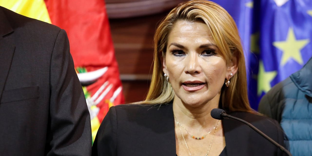 Eski devlet başkanı tahliye oldu