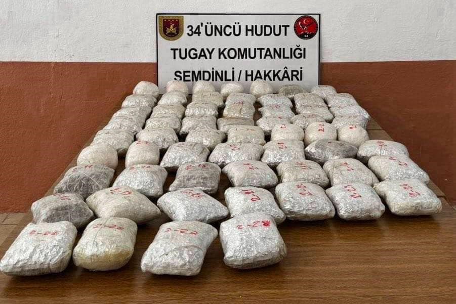 Hakkari'de 32 kilo uyuşturucu ele geçirildi